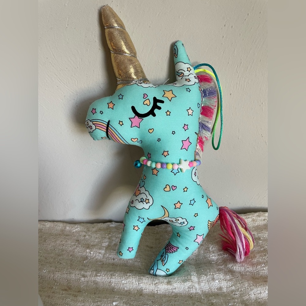Unicorn ๐ฆ๐โฅ๏ธ - Picture 3 of 6